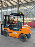 Chariot élévateur japonais de 3 tonnes, durable et robuste, finement conçu, de qualité supérieure, à faible taux de défaillance et facile à entretenir.