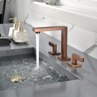 Mitigeur de salle de bain de luxe robinet monté sur pont brossé or rose vanité robinets de salle de bain pour évier 3 trous