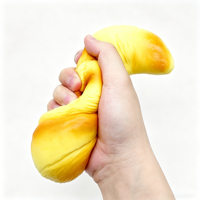Jouet anti-stress en PU à ressort à récupération lente, en forme de pain artificiel, fabriqué en usine, pour accessoires de cuisine, boulangerie, cadeaux pour enfants