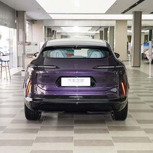 2025 Changan Avatr 07 Voiture électrique hybride à autonomie étendue 4x4 Système de traction intégrale Dernière architecture PHEV - Product Image 4