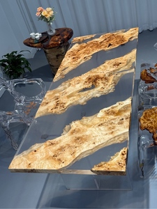 <span class=keywords><strong>Mesa</strong></span> <span class=keywords><strong>de</strong></span> Comedor <span class=keywords><strong>de</strong></span> Madera <span class=keywords><strong>de</strong></span> Olivo/Álamo Europeo y Resina Epoxi Azul - <span class=keywords><strong>Mesa</strong></span> <span class=keywords><strong>de</strong></span> Comedor con Borde Natural, Diseño Único <span class=keywords><strong>de</strong></span> Río Azul - Product Image 3