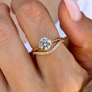 925スターリングシルバー ラウンドブリリアントカット ソリティアダイヤモンドリング レディース カスタム 3ct 5ct モアサナイト ウェディングリング - Product Image 5