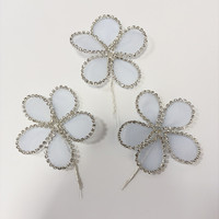 Nouveauté : Applique en strass 3D en forme de fleur pour la décoration de robes de mariée