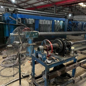 Sıcak Fırsat Kolay Kurulum 2x1x1m Galvanizli Demir Tel <span class=keywords><strong>Gabion</strong></span> Kutusu Kaynaklı Hasır 50x200mm Kare Delikli İnşaat İstinat Duvarı Sepeti - Product Image 3