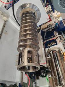 विभिन्न अनुप्रयोगों के लिए कूलिंग जैकेट और अनुकूलन योग्य पीसने कक्ष के साथ उन्नत गीला मिलिंग मशीन - Product Image 5