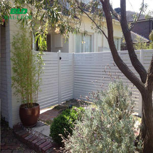 Paneles de Cerca de Privacidad de Aluminio con Diseño de Madera Moderna para Jardín, Suministrados por el Fabricante - Product Image 6