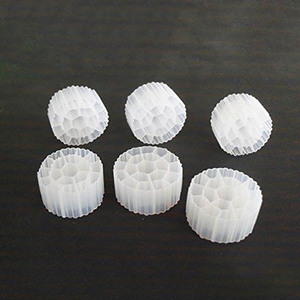 Support de biofilm MBBR Koi en gros, média MBBR K5 K1, station <span class=keywords><strong>d</strong></span>'épuration des eaux usées, média biologique à haute surface de contact K3 - Product Image 1