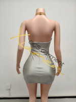 Robe de soirée courte en maille transparente avec cristaux argentés brillants, style luxueux pour femmes, idéale pour les soirées en club, les cocktails et les fêtes d'été.