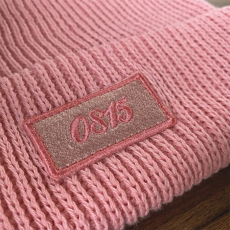 Bonnet d'hiver en coton rose, de luxe, avec logo personnalisé pour femmes, chapeau