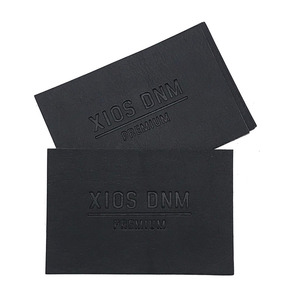 Logotipo de la marca Cuero artificial PU Ropa personalizada Parche de cuero en relieve para <span class=keywords><strong>jeans</strong></span> - Product Image 1
