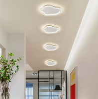 Éclairage créatif nordique moderne minimaliste populaire pour les chambres de princesse des enfants, luminaire de plafond en forme de nuage