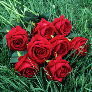 Rose artificielle <span class=keywords><strong>en</strong></span> velours de soie pas chère - <span class=keywords><strong>Tige</strong></span> unique pour la remise des diplômes, la fête des Mères et la fête des Pères, décoration intérieure - Product Image 2