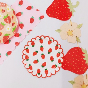 Ensemble de vaisselle jetable DAMAI Fruits Premium pour fêtes d'enfants, anniversaires, fournitures de fête sur le thème des fraises, assiettes en papier, gobelets, serviettes - Product Image 1