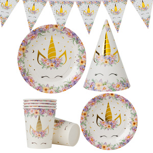 Kit de Artículos para Fiesta de Unicornio, Platos de Papel, Vasos, Gorros, Decoraciones Desechables con Estampado Dorado para Fiestas Infantiles - Product Image 1
