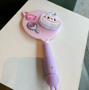Espejo Cosmético de Mano <span class=keywords><strong>Megan</strong></span> Bubble Mart Labubu, Espejo de Maquillaje con Diseño de Conejita de Dibujos Animados, Espejo de Retoque Labubu para Muñecas - Product Image 4