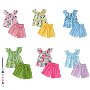 Conjunto <span class=keywords><strong>de</strong></span> <span class=keywords><strong>Ropa</strong></span> <span class=keywords><strong>de</strong></span> Verano <span class=keywords><strong>para</strong></span> <span class=keywords><strong>Niñas</strong></span>, 2 Piezas, con Top con Volantes Hawaianos y Pantalones Cortos con Cinturón Floral - Product Image 1