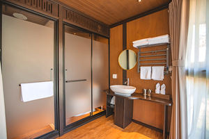 Tente de luxe pour l'extérieur avec structure en bois Hôtel Lodge Safari Resort Cabine modulaire pour le <span class=keywords><strong>camping</strong></span> avec chambre à coucher Salle de bain Terrasse - Product Image 6
