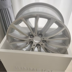 Revêtement en poudre de base et revêtement transparent supérieur pour <span class=keywords><strong>jante</strong></span> de voiture de moyeu de roue en alliage d'aluminium - Product Image 1