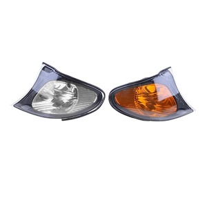 Piezas de automóvil para BMW Serie 3 E46, faro delantero de coche, luz de esquina delantera, luz de giro 320i, luz de borde <span class=keywords><strong>325i</strong></span>, modelos de <span class=keywords><strong>98</strong></span> ~ 05 años - Product Image 1
