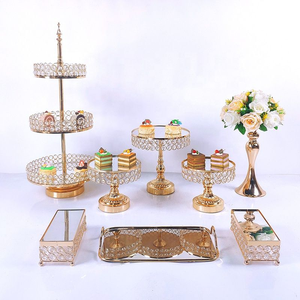 Soporte <span class=keywords><strong>de</strong></span> pastel <span class=keywords><strong>de</strong></span> cristal europeo, mesa <span class=keywords><strong>de</strong></span> postre <span class=keywords><strong>de</strong></span> oro electrochapado <span class=keywords><strong>de</strong></span> hierro y Metal, bandeja <span class=keywords><strong>de</strong></span> pastelería con espejo, accesorios <span class=keywords><strong>de</strong></span> boda, adornos decorativos - Product Image 5