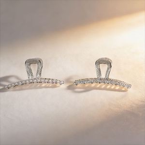 Pinces à Cheveux Métalliques Minimalistes en Gros avec Strass, Pampilles et Fleurs, Accessoires de Mode pour Femmes, Usage Quotidien - Product Image 1