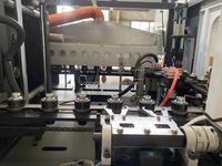 Machine de fabrication de bouteilles d'eau PET/PC/PP 500 ml sans souci après-vente pour les usines de fabrication de bouteilles en démarrage (2000 BPH)