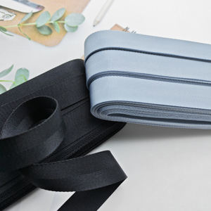 Ceinture en sangle robuste et légère, écologique, pour la sécurité en escalade, en matériau Robic tissé durable, avec corde antidérapante pour l'aventure - Product Image 4