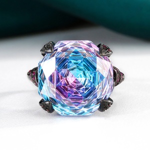 Bagues de haute qualité pour femmes, en cuivre écologique plaqué or noir, avec zircon rose dégradé de 16 mm, grande pierre taillée en forme de rose - Product Image 3