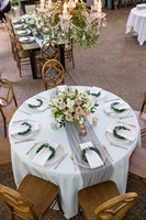 Table de salle à manger pliante d'extérieur pour 12 personnes, plateau en bois naturel de 72 pouces, structure métallique, mobilier d'hôtel pour banquets, mariages et locations