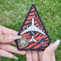 Écussons Personnalisés Écologiques Faits Sur Mesure pour Avions, Badges en Caoutchouc PVC Souple 2D/3D, Motifs Fleur/Cœur/Alphabet pour Chapeaux
