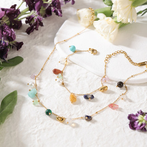 Collier en pierre naturelle pour femme, chaîne dorée, pierres précieuses multicolores, bijoux fins perlés pour usage quotidien - Product Image 4