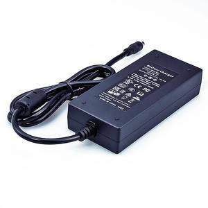 เครื่องชาร์จแบตเตอรี่180W เครื่องชาร์จอัจฉริยะขนาด21V 8A สำหรับแบตเตอรี่ลิเธียมไอออน5S 18V 18.5V ก้อนแบตเตอรี่ไฟฟ้าสามล้อ - Product Image 1