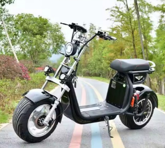 US Warehouse Fast Electric Scooter Hot Sale EU Citycoco Motorcycle Battery 60v 20ah/12ah 2000w 1500w Chopper Scooter