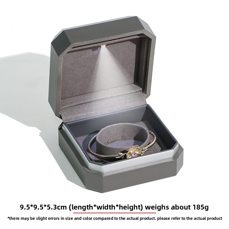 Silver gray bracelet box[9.5*9.5*5.3cm]