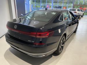Auto Usado Más Económico <span class=keywords><strong>VOLKSWAGEN</strong></span> <span class=keywords><strong>Passat</strong></span> Pro 2023 380TSI Versión Longteng Nuevo Euro VI R18 Cuero Izquierda Aleación de Aluminio Tracción Delantera - Product Image 6