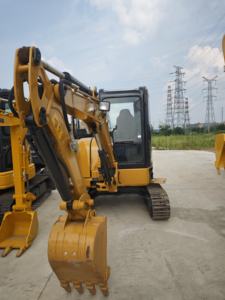 Pelleteuse Caterpillar CAT303.5ECR d'occasion Mini digesteur du Japon Machines de terrassement Pompe à moteur Pelleteuse de terre d'occasion CAT 304c 303cr - Product Image 5