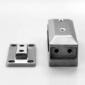 <span class=keywords><strong>Prix</strong></span> d'usine, acier inoxydable 2205/316, <span class=keywords><strong>mini</strong></span> poteau de garde-corps latéral, embout de balustrade en verre - Product Image 3