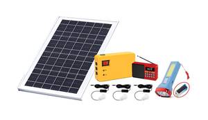 Sistema de Iluminación Portátil Multifuncional MPPT al por Mayor, Kit Doméstico de Iones de Litio de 10W con 3 Bombillas, Linterna Solar y Radio FM - Product Image 2