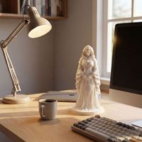 Figurine de sorcière gothique imprimée en 3D, statue de déesse de la fantaisie sombre, sorcière mystique à capuche, décoration de bureau, sculpture, modèle