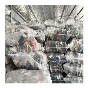 أحذية ماركة دولية مستعملة عالية الجودة ألمانيا بالة من الدرجة الرياضية بعلامة تجارية مشهورة بكميات كبيرة - Product Image 2