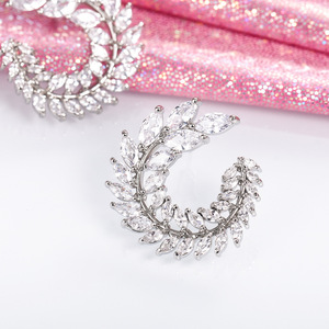 Orecchini a Spirale con Foglie e Cristalli per Donne, Accessori Moda per Uso Quotidiano e Feste - Product Image 4