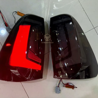Kit de conversion de feux arrière LED pour Hilux Revo 2015-2024, systèmes d'éclairage Revo Reference Travo 2026, avec couvercles de lampe noir fumé