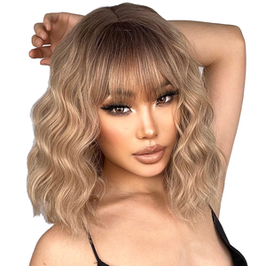 MILEY <span class=keywords><strong>CYRUS</strong></span> Européen Américain Cosplay Chaude Synthétique Plein Top Perruque Ondulation De L'eau Noir Dégradé Or Naturel Vague Style - Product Image 2