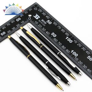 Stylo bille métallique torsadé fin personnalisé pour hôtel - Product Image 3