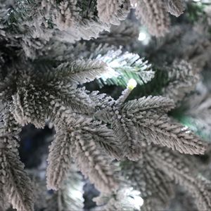 Nuevo Árbol de Navidad Artificial Iluminado con Tres Dimensiones, Encriptado, de PE Mixto, con Múltiples Tiras de Nieve, Escena Nevada Cálida/Fría - Product Image 4