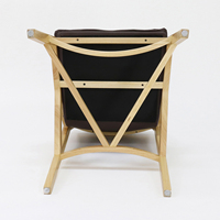 Chaise de salle à manger moderne rembourrée, structure en bois massif en forme de X, assise et dossier rembourrés en cuir PU, chaise de salle à manger pour la maison et les restaurants