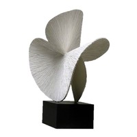 Sculpture abstraite moderne en feuille blanche - Ornement de décoration d'intérieur créatif pour le salon, la table de bureau