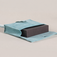 Pochette à bijoux en microfibre avec nœud en ruban, logo personnalisé, sac de rangement pour boucles d'oreilles, collier, bracelet, emballage cadeau