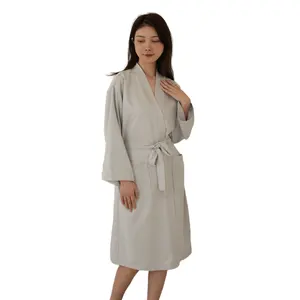 Kimono damascato vestaglia in raso damascato accappatoio tasche a maniche lunghe accappatoio in raso