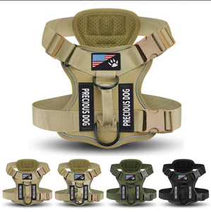 Harnais tactique réfléchissant pour chien, gilet réglable pour promenades avec patch drapeau pour chiens de taille moyenne et grande - Product Image 1